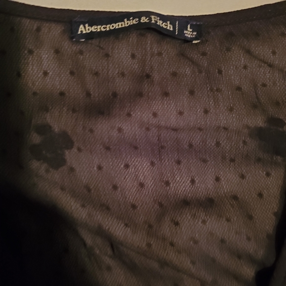 Abercrombie - Picture 3 of 8